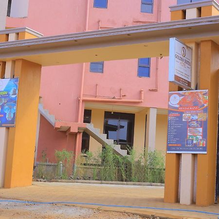 Golden Suites Hotel Entebbe Exterior foto