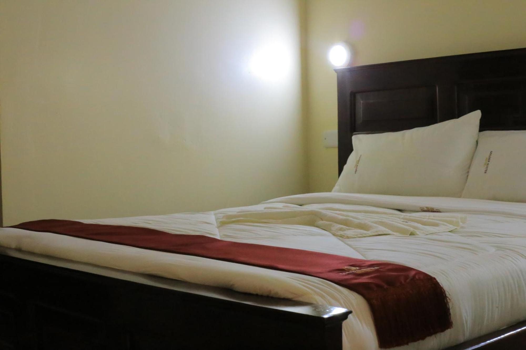 Golden Suites Hotel Entebbe Exterior foto